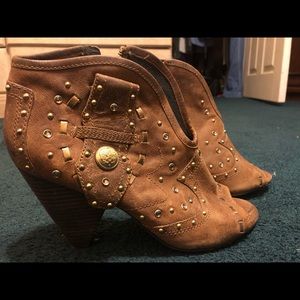 Vince Camuto booties